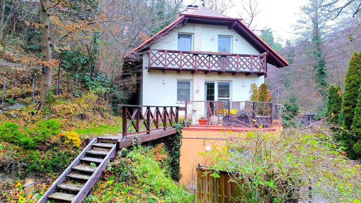 PLÁNKY - SAMOSTATNE STOJACI 4i RODINNÝ DOM/REKREAČNÁ CHATA