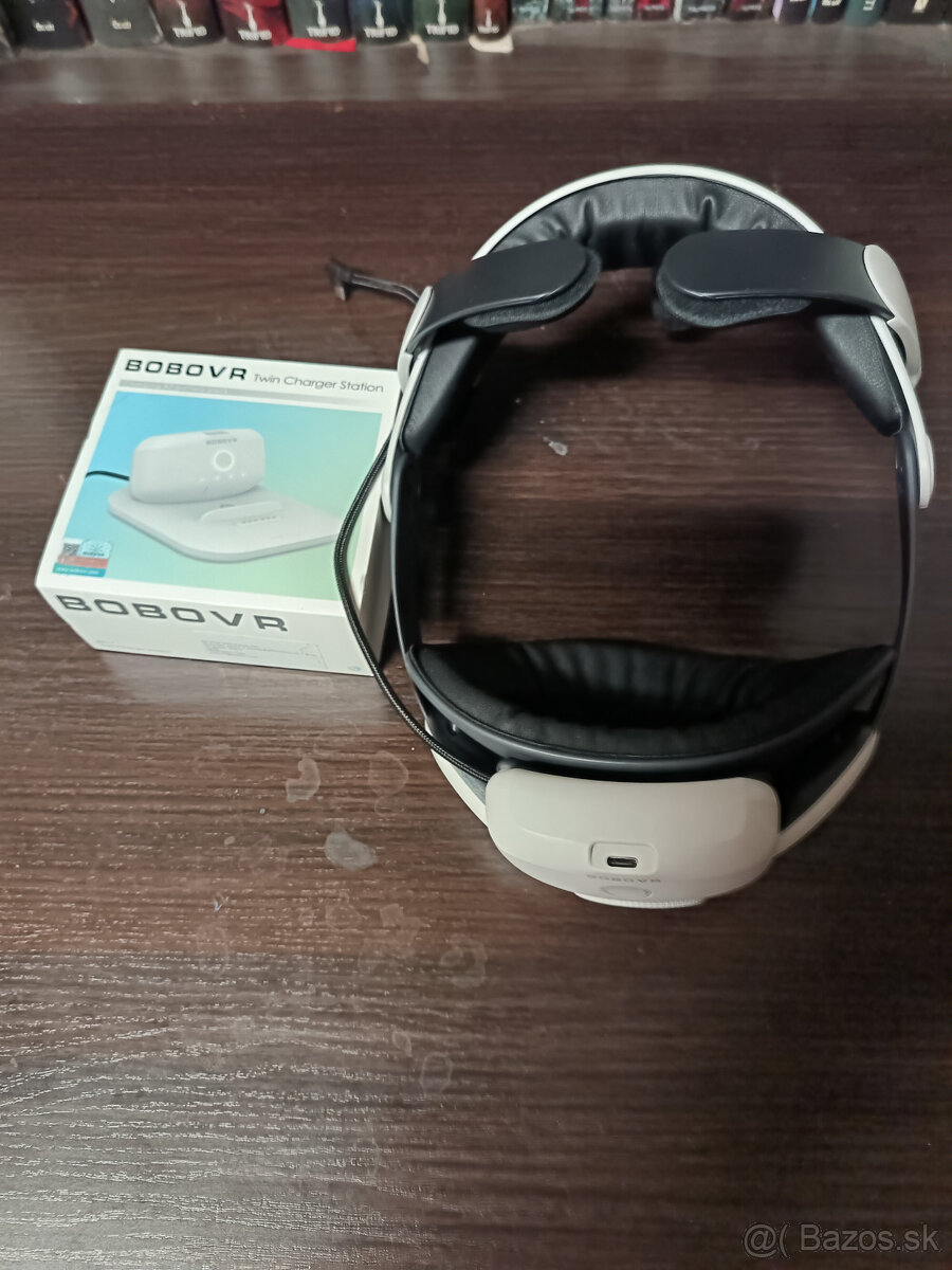 Popruhy na hlavu VR + baterky a nabíjací dok