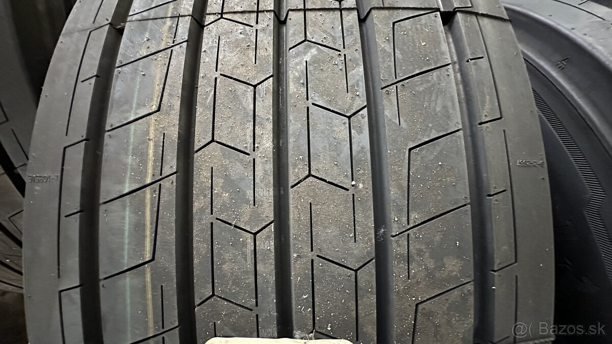 PREDAM NOVE VODIACE PNEU NA NAKL. AUTA ,TAHACE