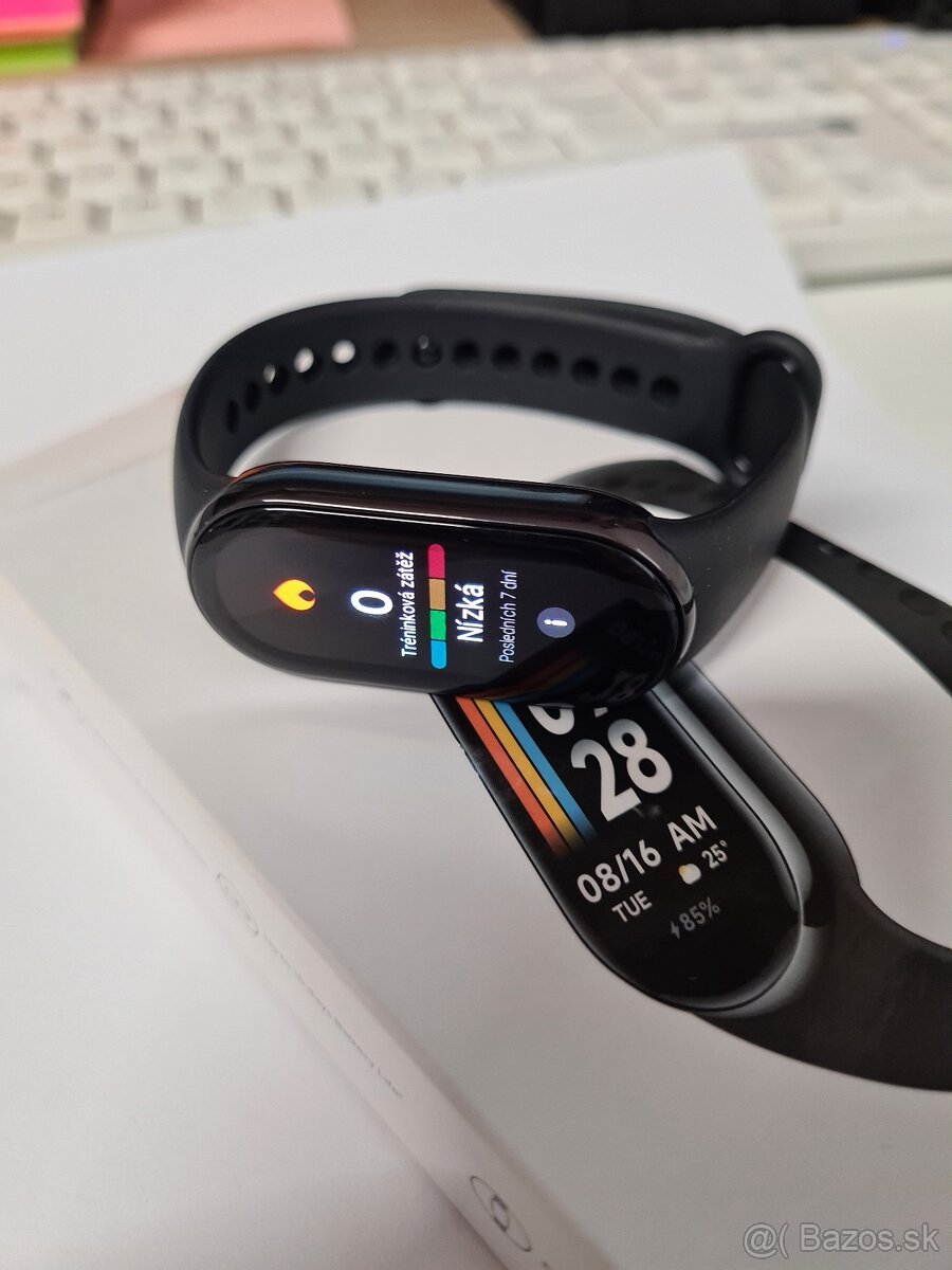 Xiaomi Smart Band 8