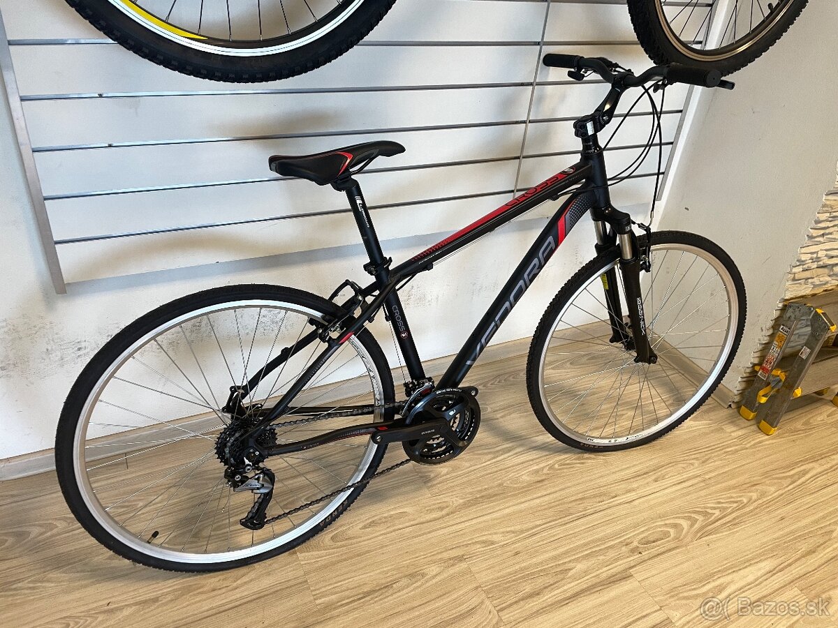 Vedora c8 veľkosť 17 palcov kolesá 28 zaruka bicykel je nový