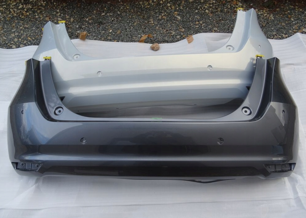 Zadný nárazník HONDA Jazz 2018-2023