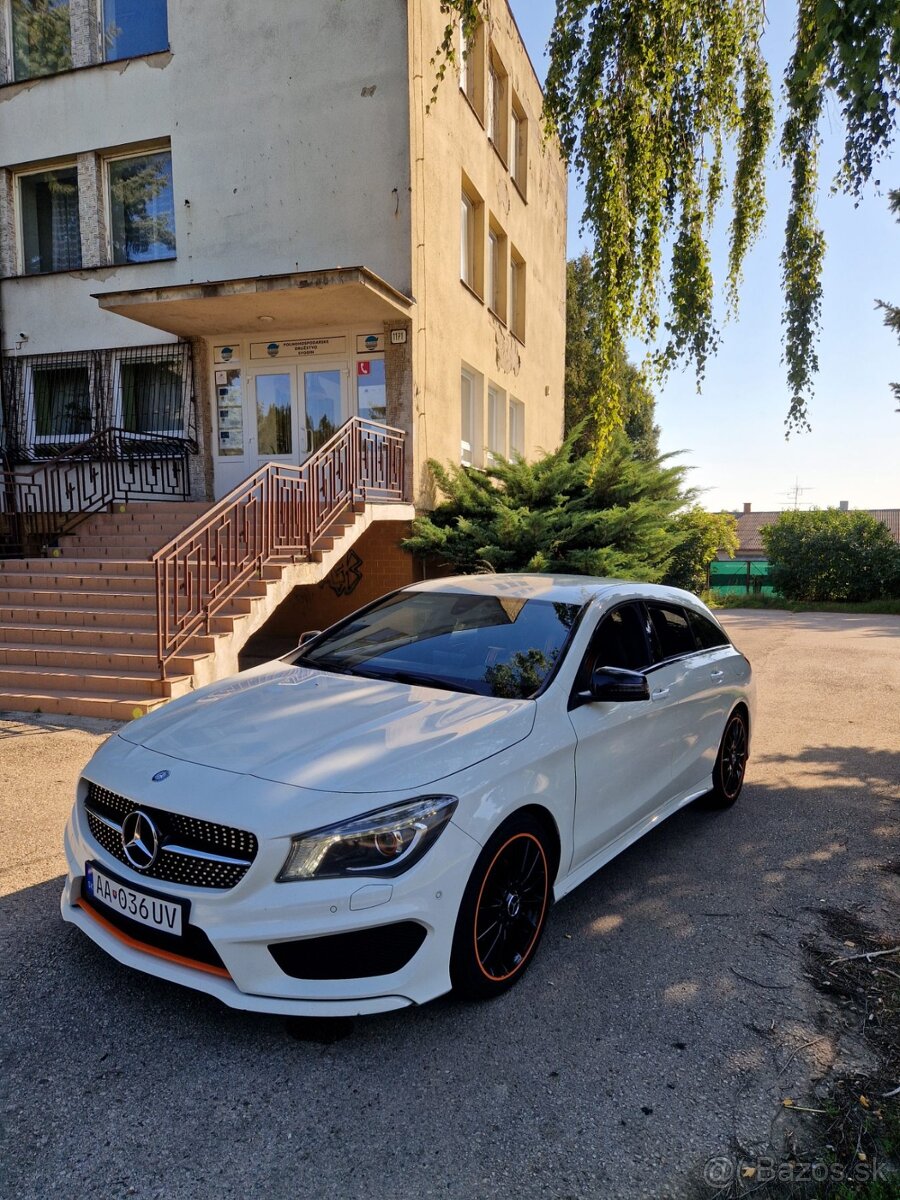 MERCEDES BENZ CLA 180 SHOOTING BRAKE ORANGE ART EDITION AMG