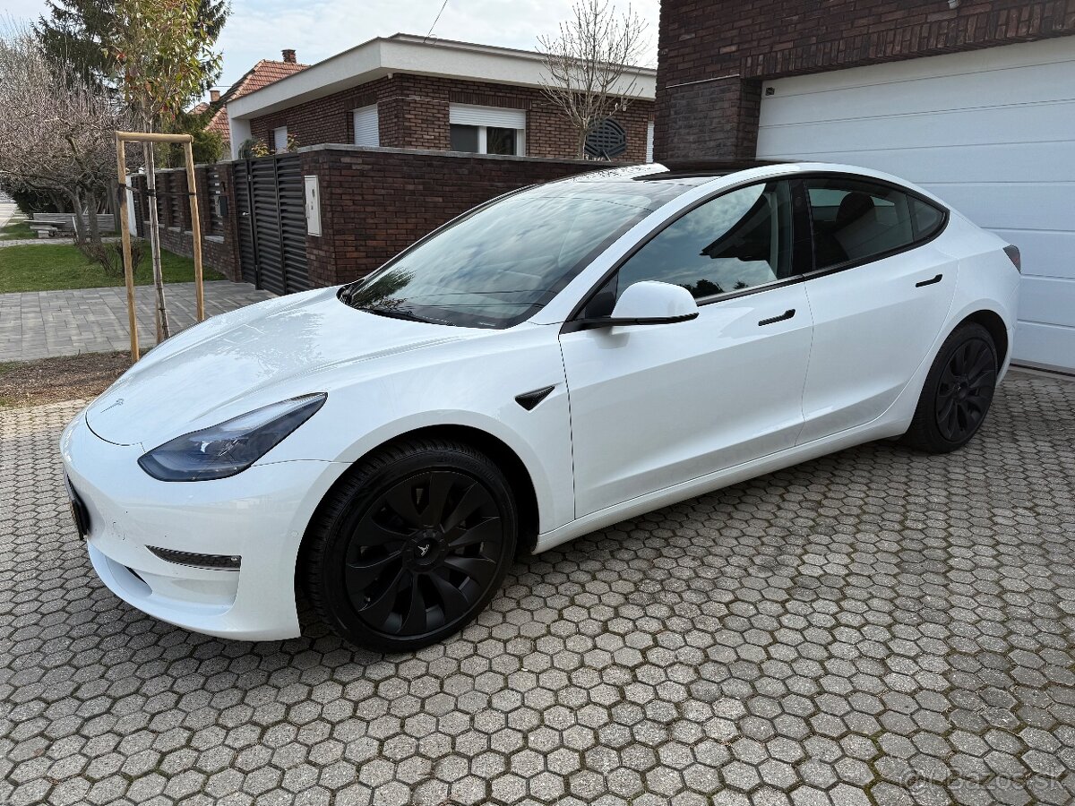 Tesla Model 3 LONG RANGE DUAL MOTOR 366 KW AWD