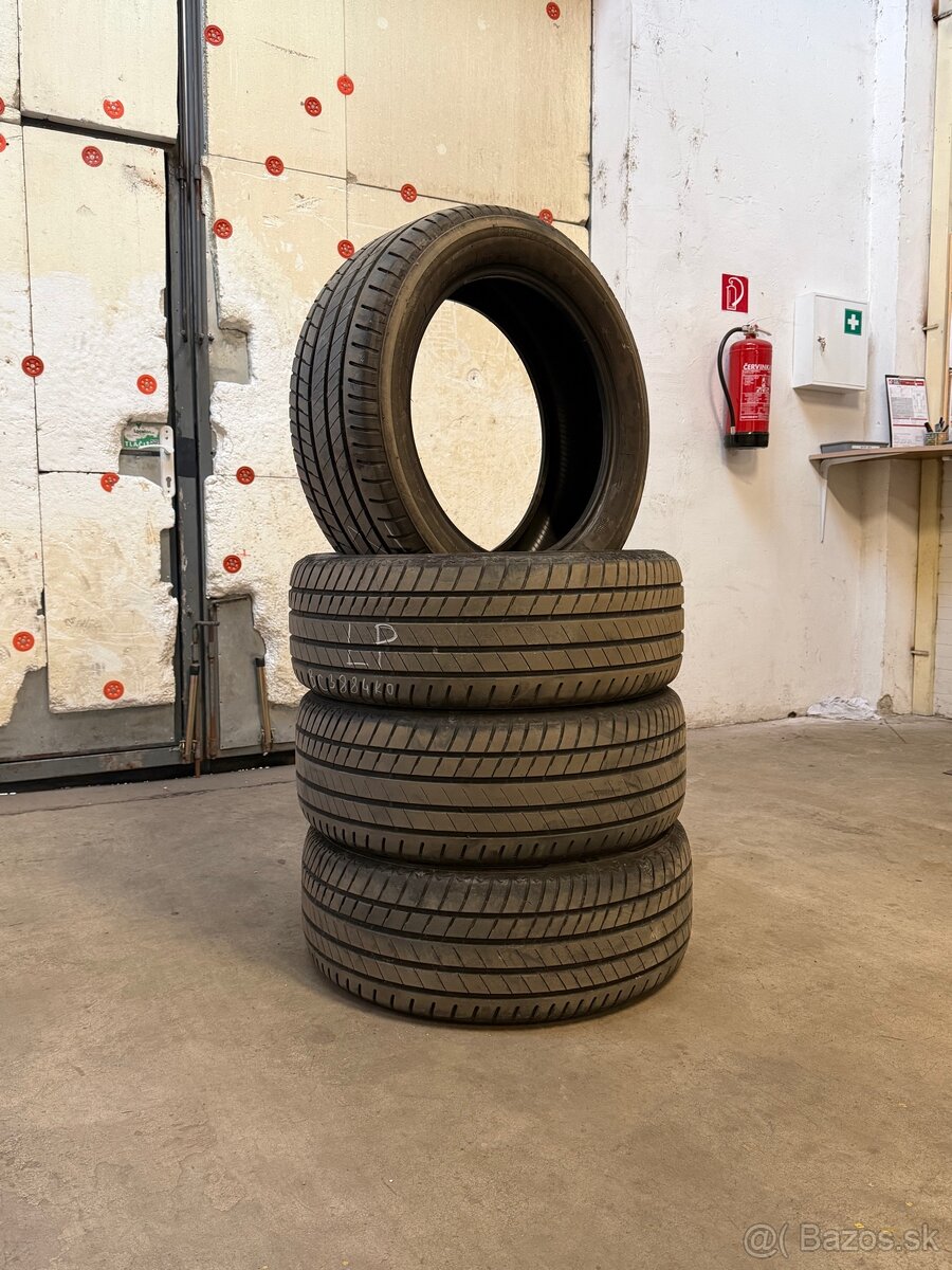 245/50/R19 Letne pneumatiky Bridgestone