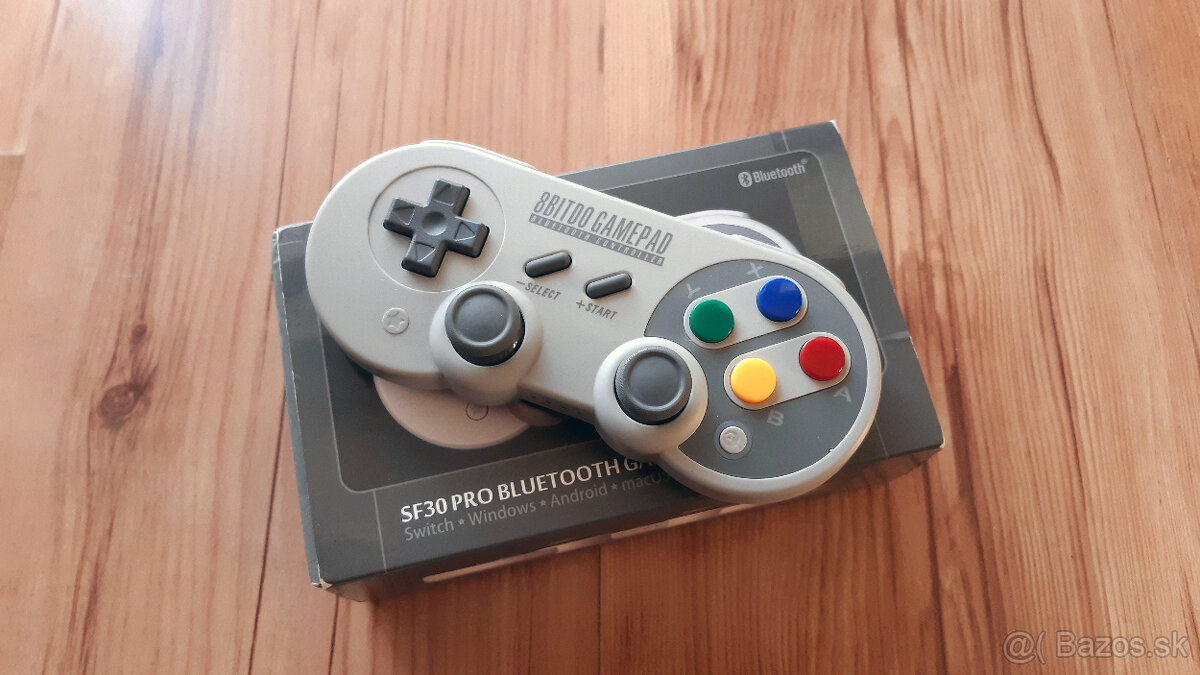 Herný ovládač 8Bitdo SF30 PRO