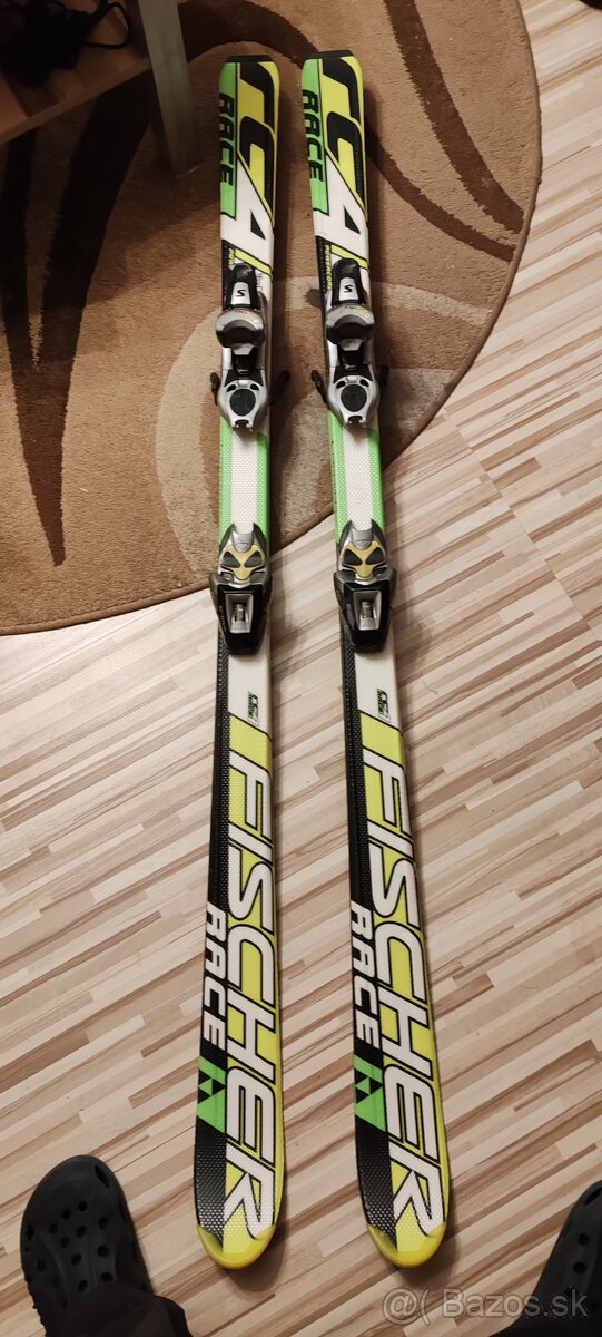 Carlingove lyže Fischer race