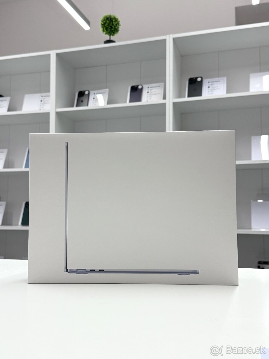 ZÁRUKA 2 ROKY / NOVÝ Apple MacBook Air 13.6” M4 256GB Sky