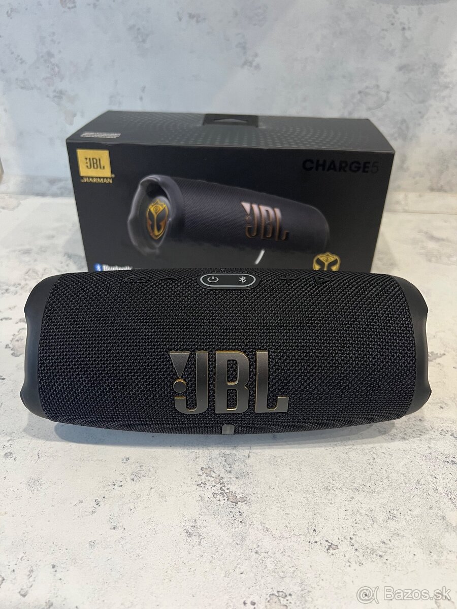 Jbl charge 5 tomorrowland