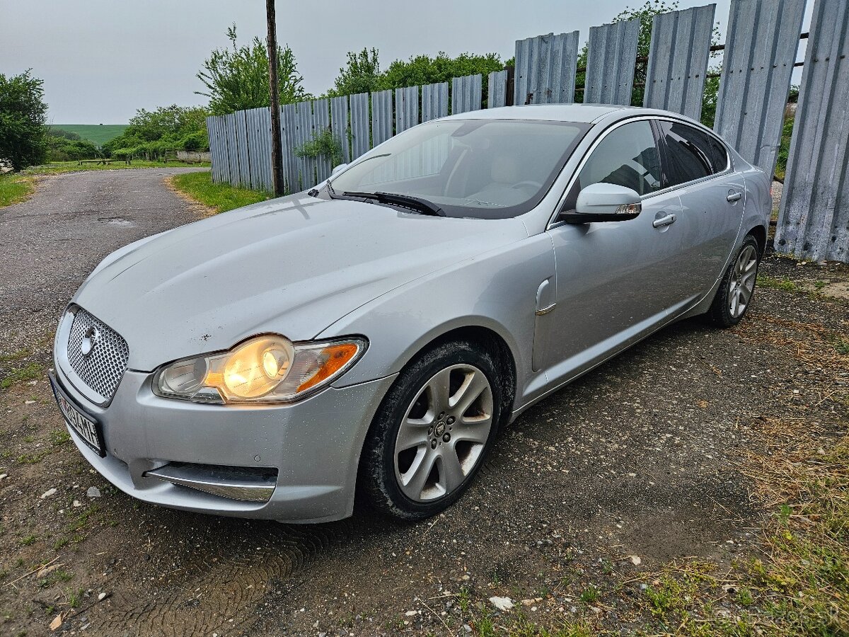 Jaguar XF 2.7D 152kw 2009
