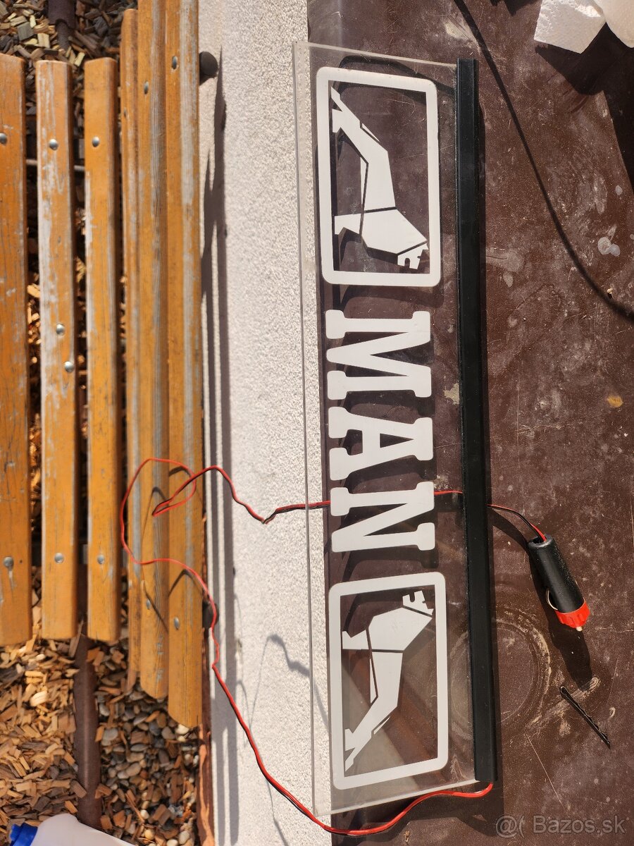 Predám tieto veci z MAN TGX
