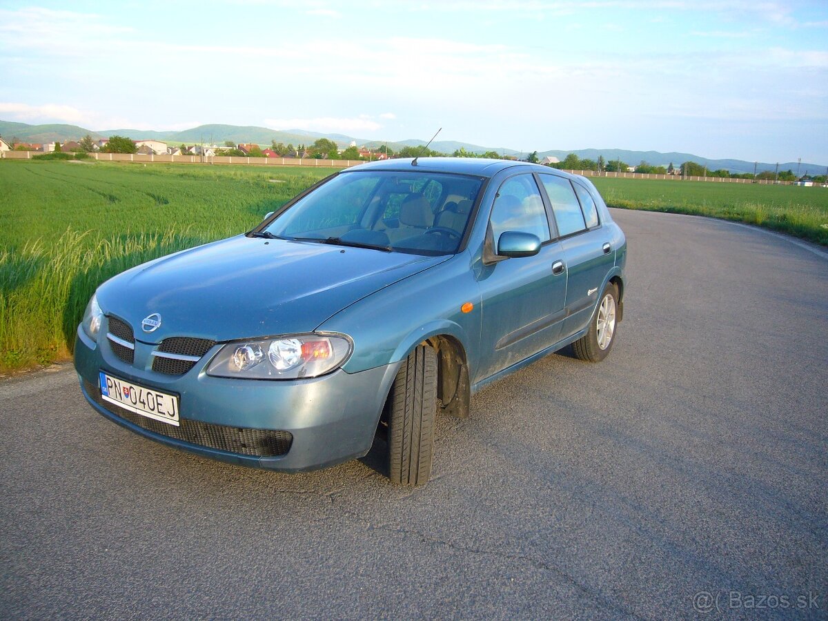 Nissan Almera