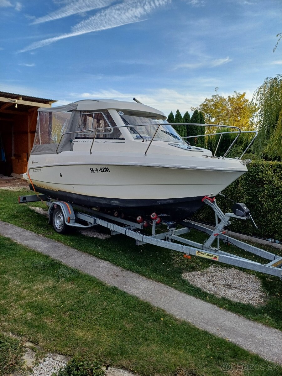 Zníženie ceny. Predám motorový čln Merry fisher 595
