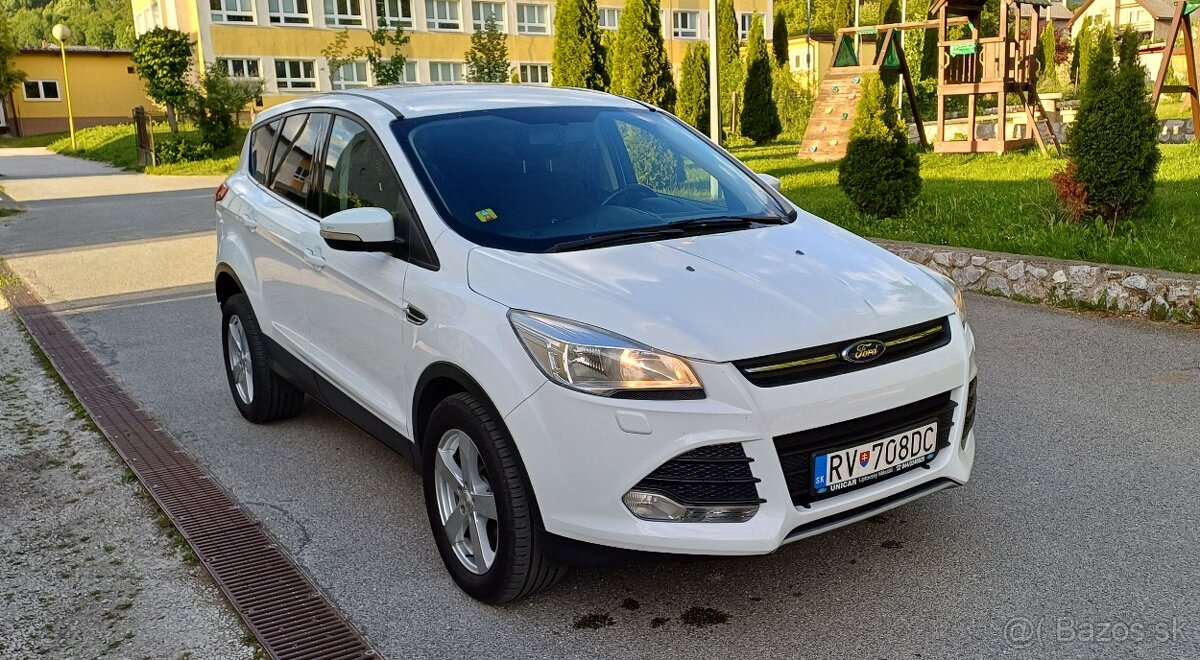 Ford KUGA 1.5 benzín 110kw m6,