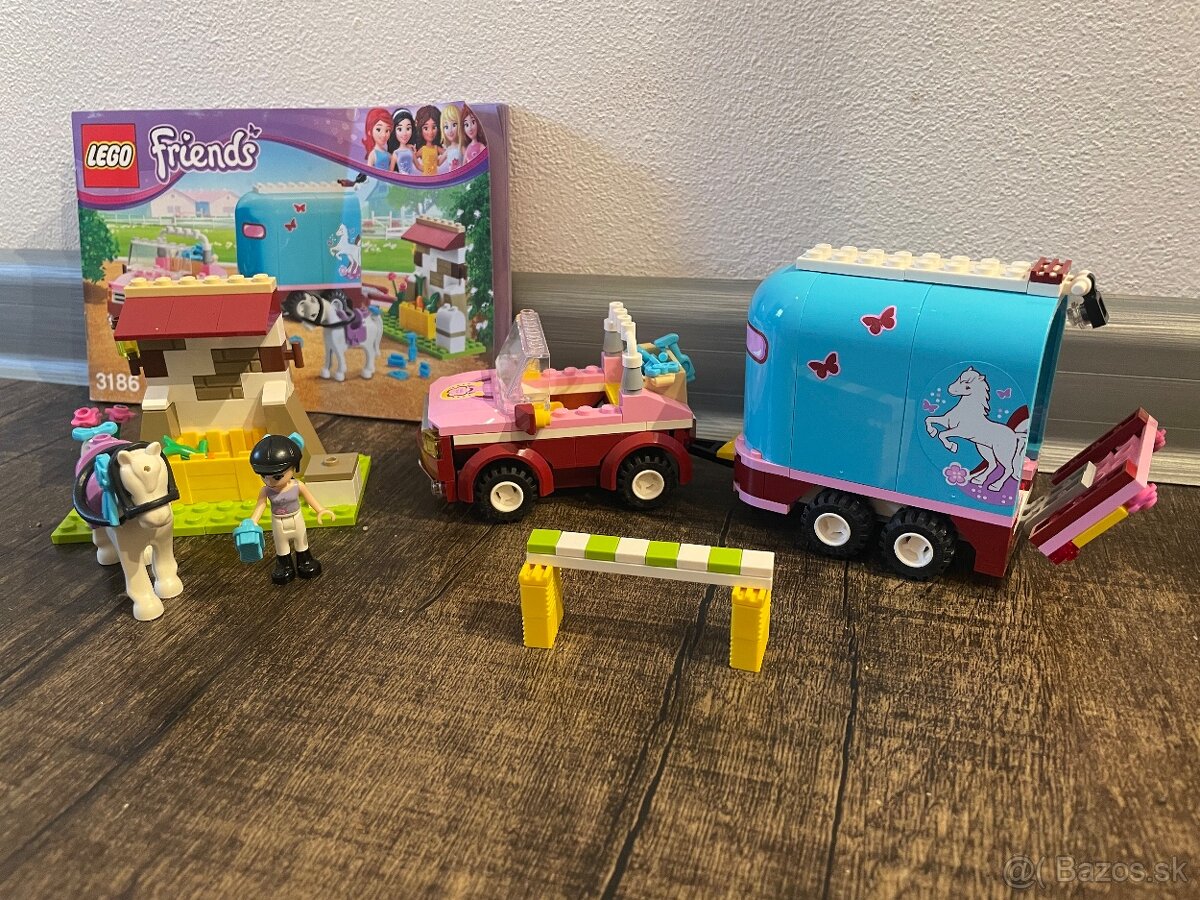 LEGO Friends 3186 – Emma’s Horse Trailer