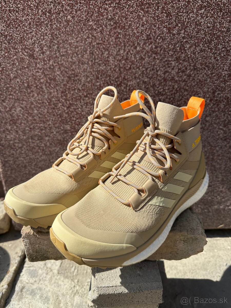 Outdoorove tenisky Adidas Terrex