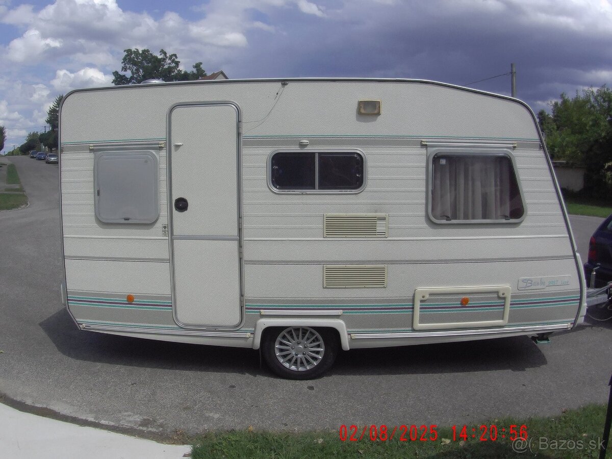 Predám obytný príves CARAVELAIR 1993