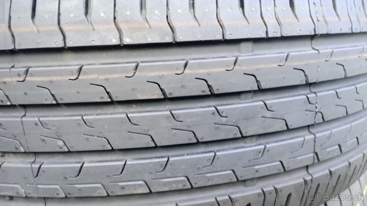 215/55 R17 letné pneumatiky Continental
