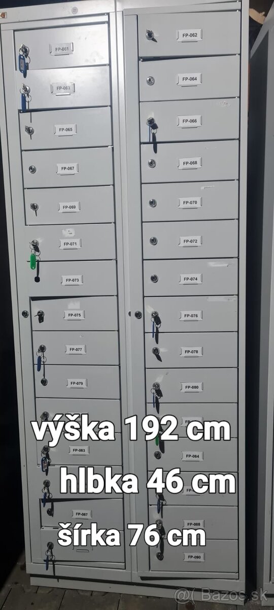 Plechová skriňa priehradková- uzamykateľná