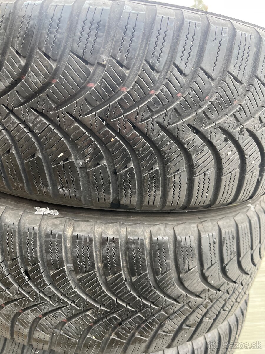185/60 R15 Hankook zimne