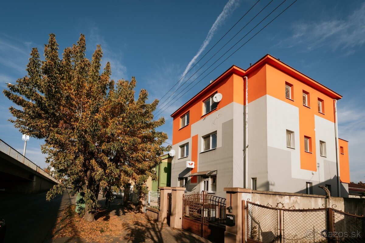 BYTOVÝ DOM - Topoľčany, Tovarnícka ul.