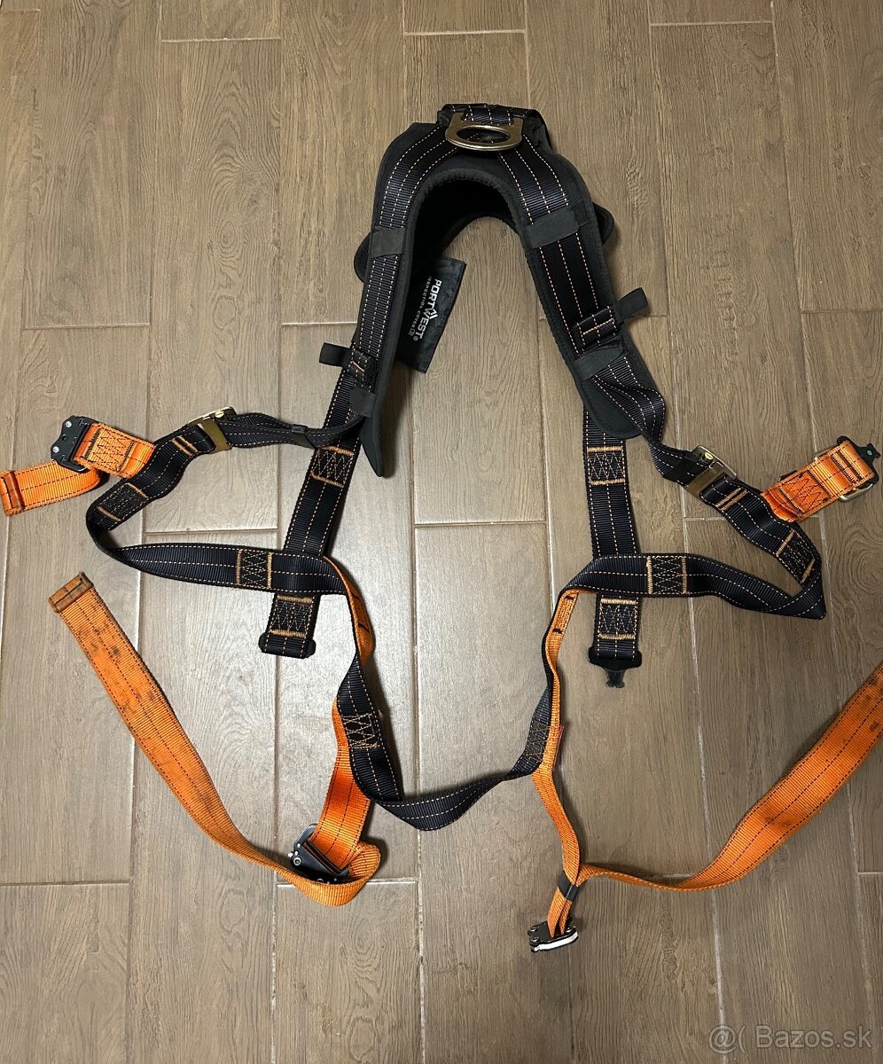 Lešenárska výstroj.