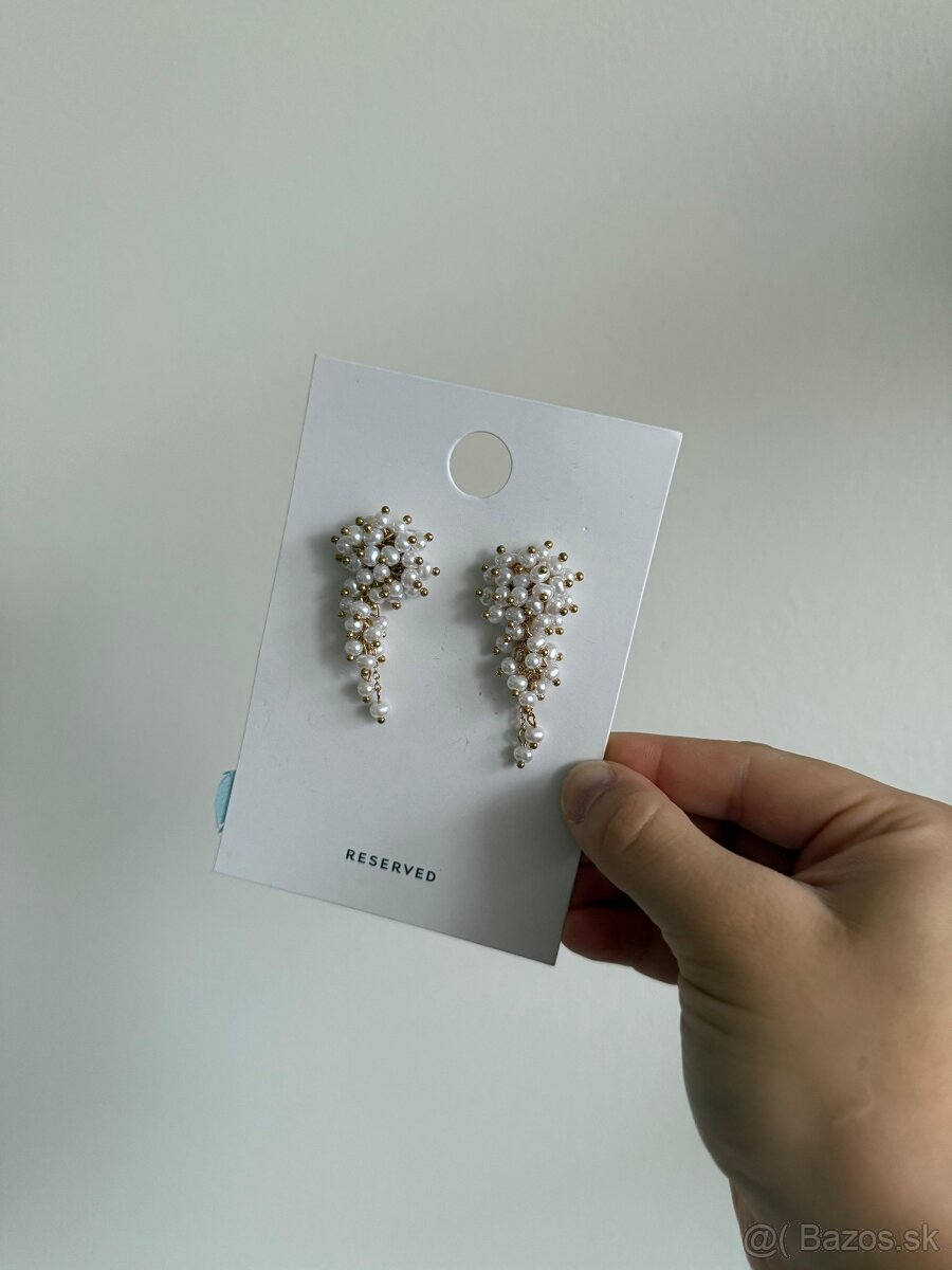 Elegantné perlové náušnice RESERVED