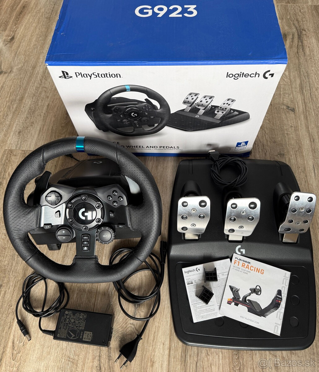 Logitech G923 Driving Force