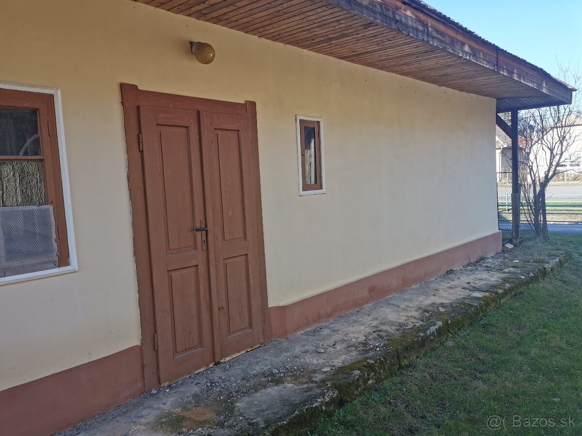 Starší rodinný dom v obci Širákov