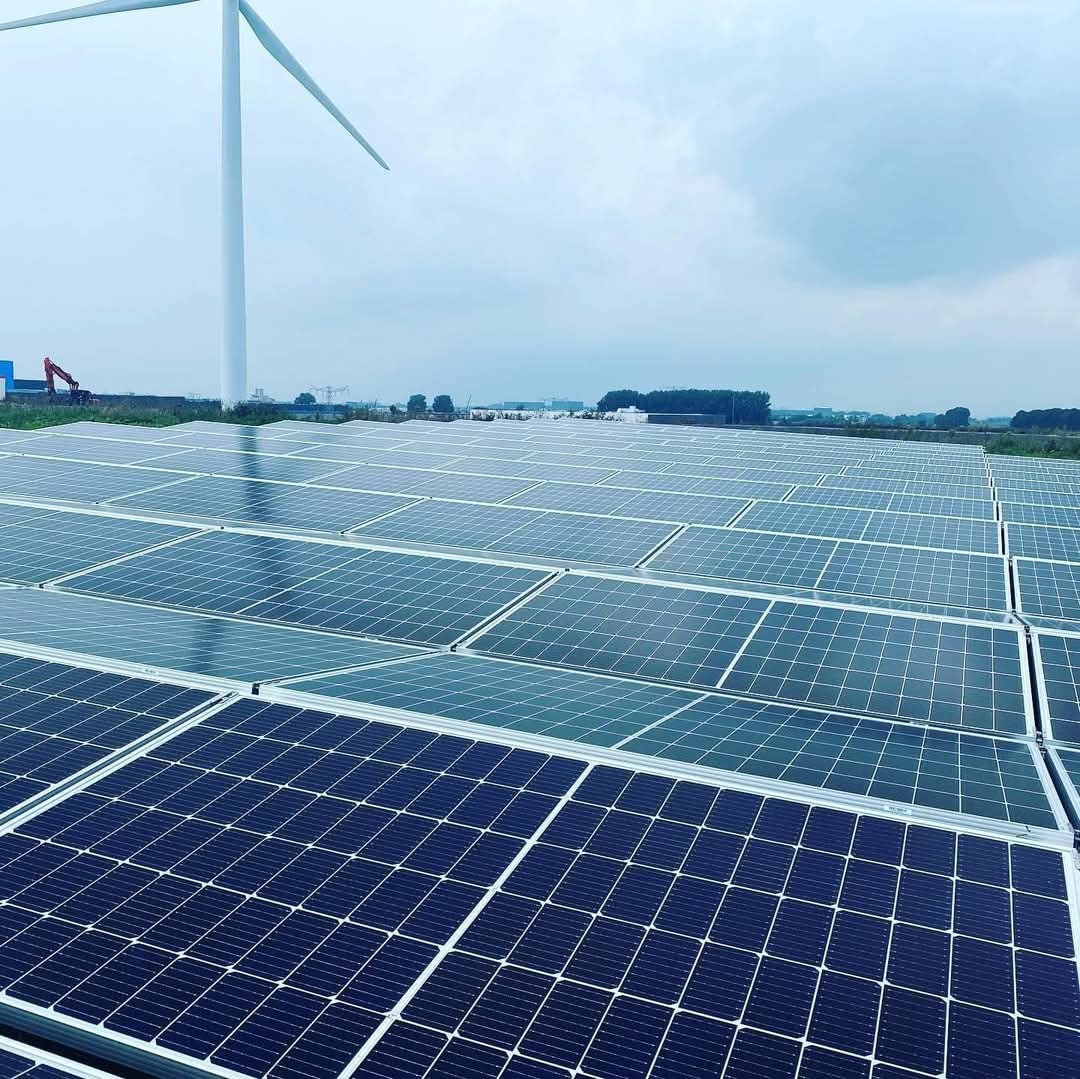 Solarne elektrárne- pokládka modulov