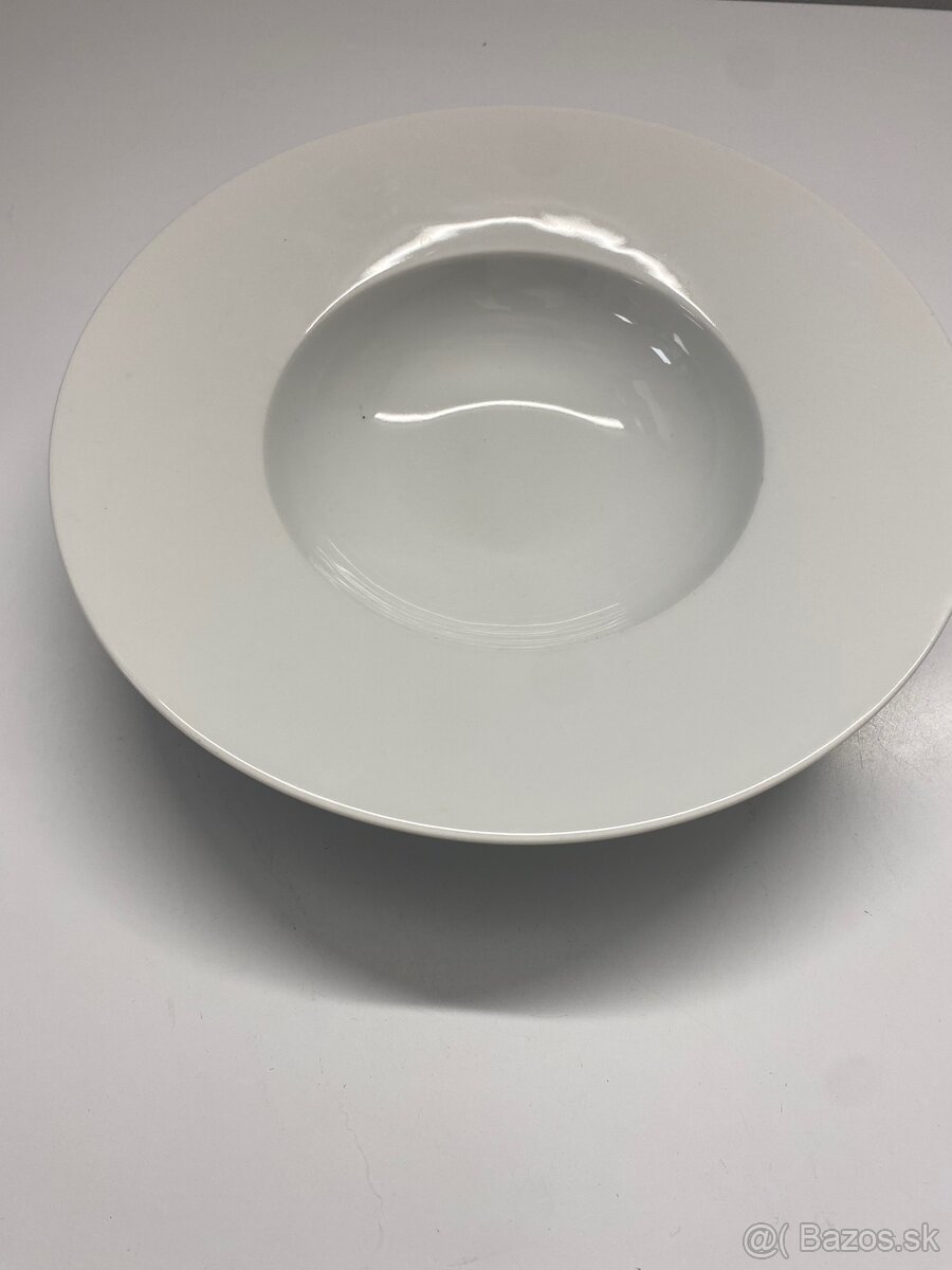 Tanier porcelánový