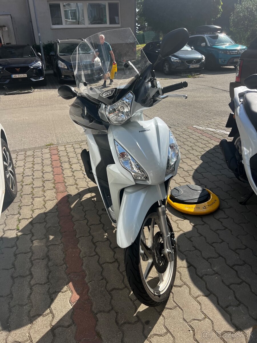 Prenajmem Honda Vision na dlhodobý prenájom