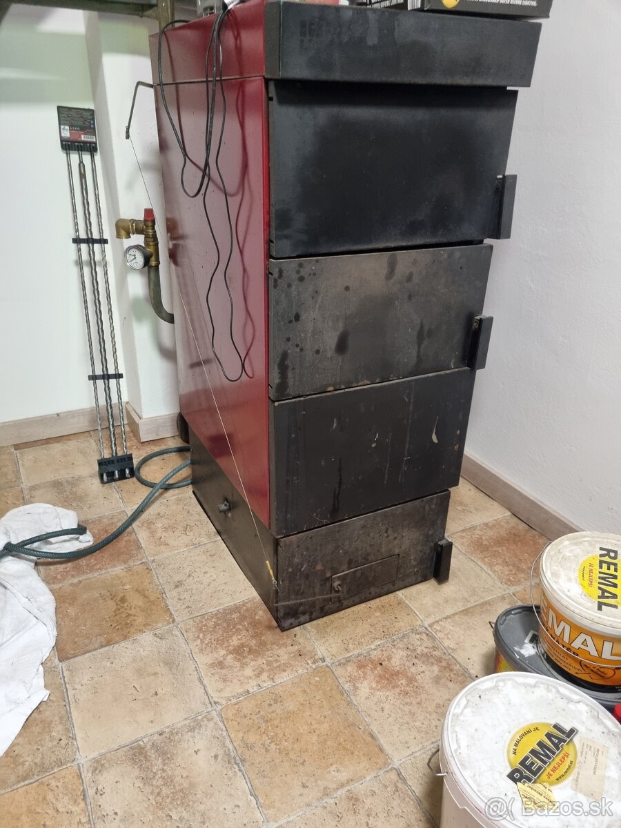Kotol ustredného kúrenia etka25