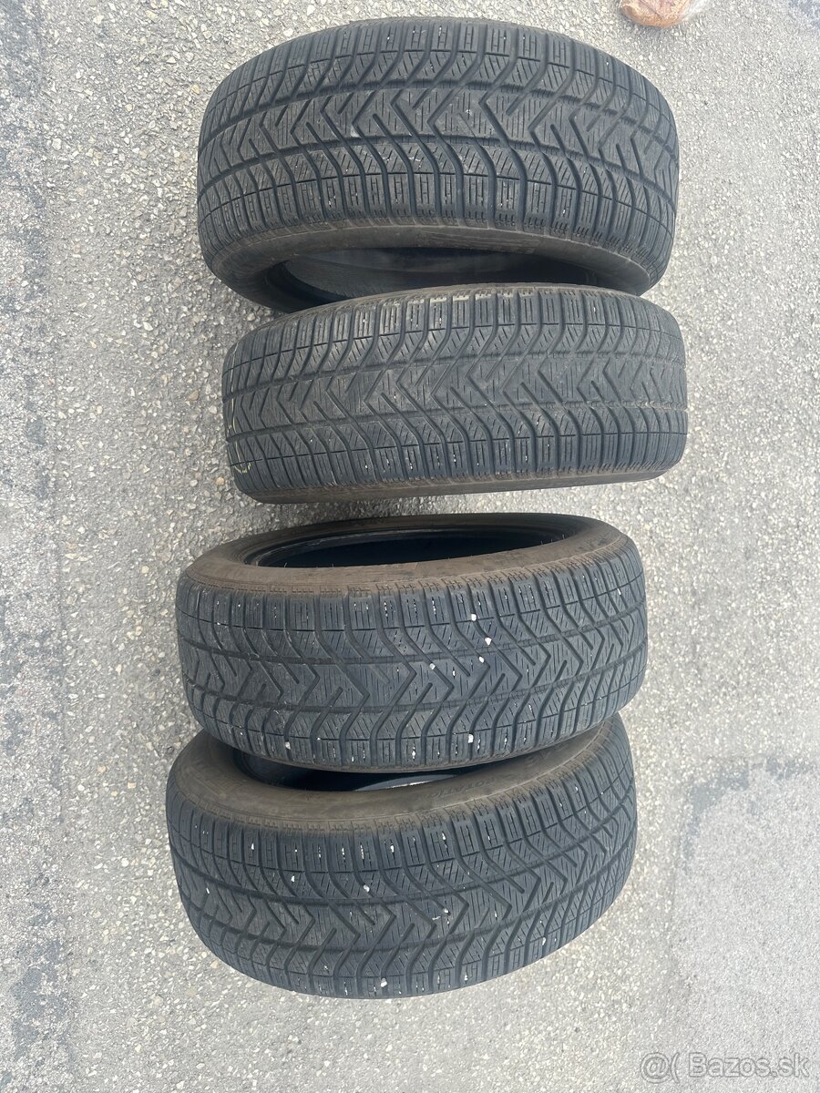Pirelli snowcontrol 3. 205/55. - r16