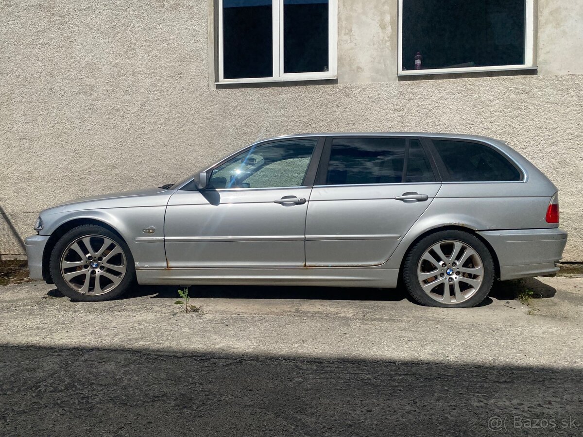 Na predaj: BMW E46 330iX Automat (r. 2000)
