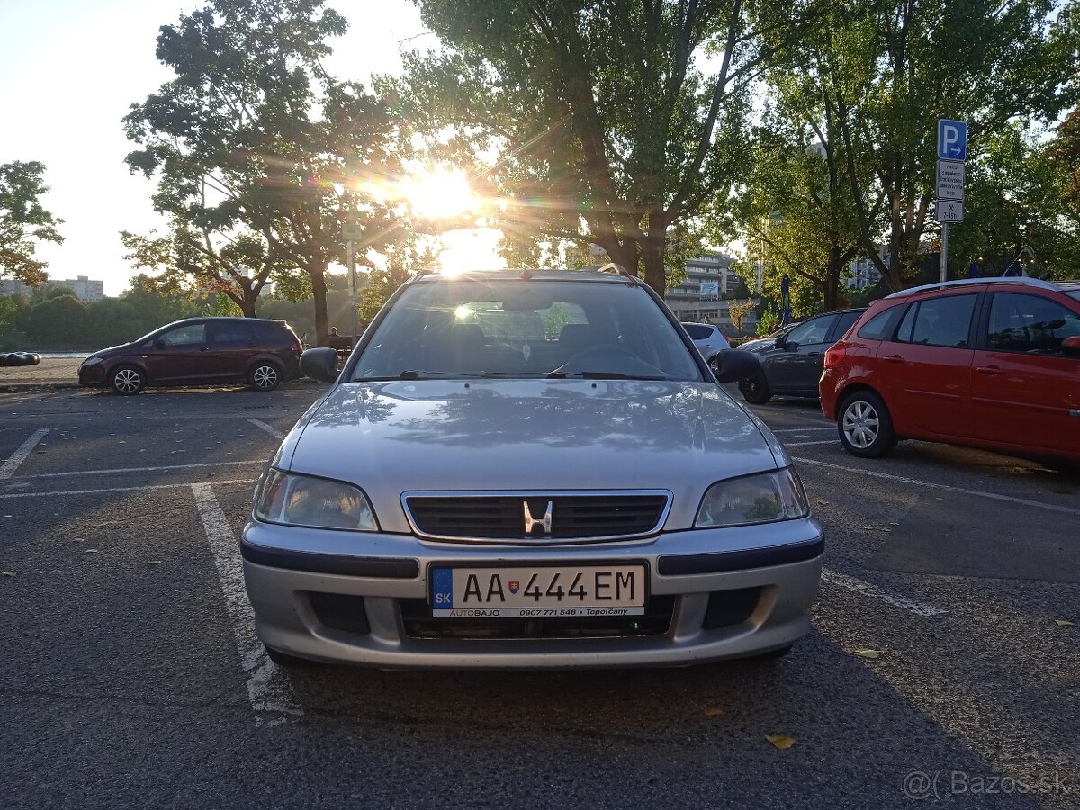 Honda Civic 1.4 combi, 350 000km