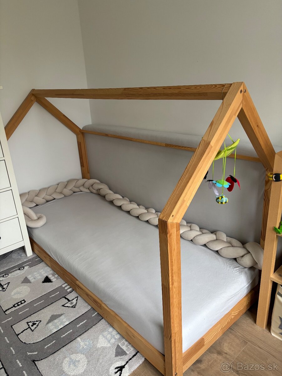 Posteľ domček
