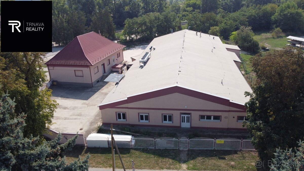 Priemyselný areál s administratívnou budovou, rodinným domom