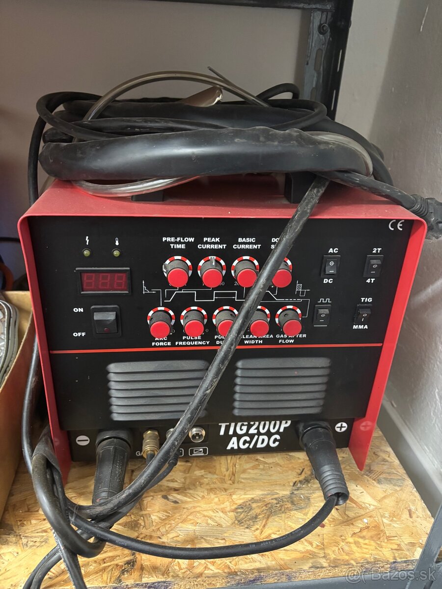 Zvaračka na hliník