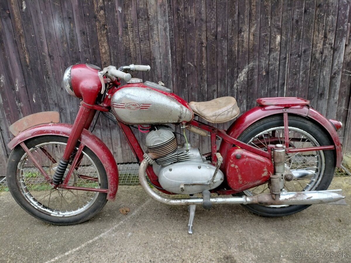 Jawa perák 350