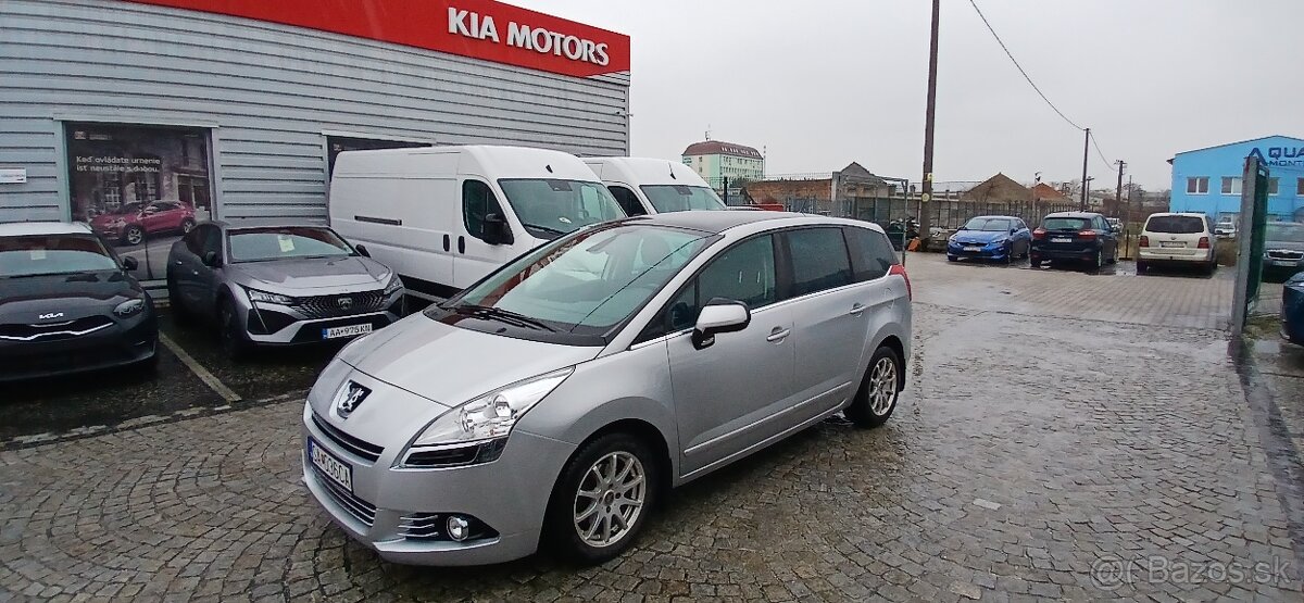 Na PREDAJ Peugeot 5008 EXECUTIVE 1.6HDi 110k FAP BVM 7 miest