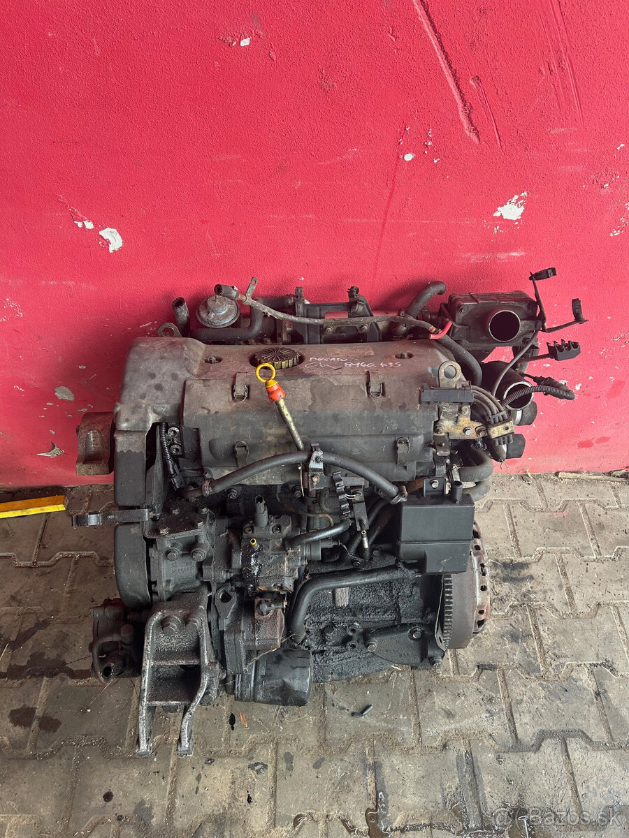 Motor 2,8HDI 8140.43S 94KW Peugeot Citroen komplet