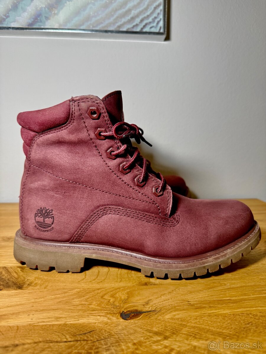 Bordové dámske topánky Timberland