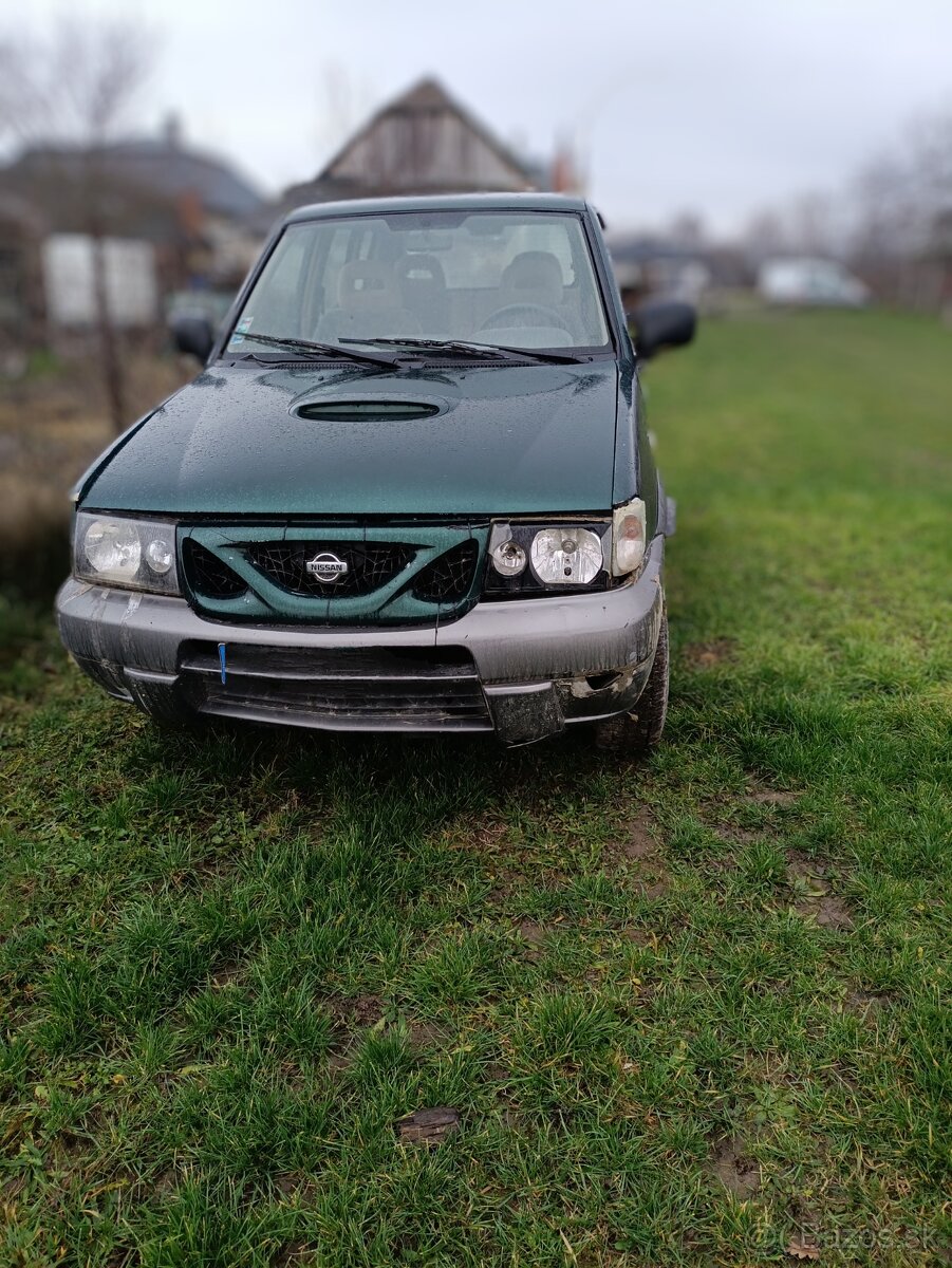 Nissan Teranno 2.7