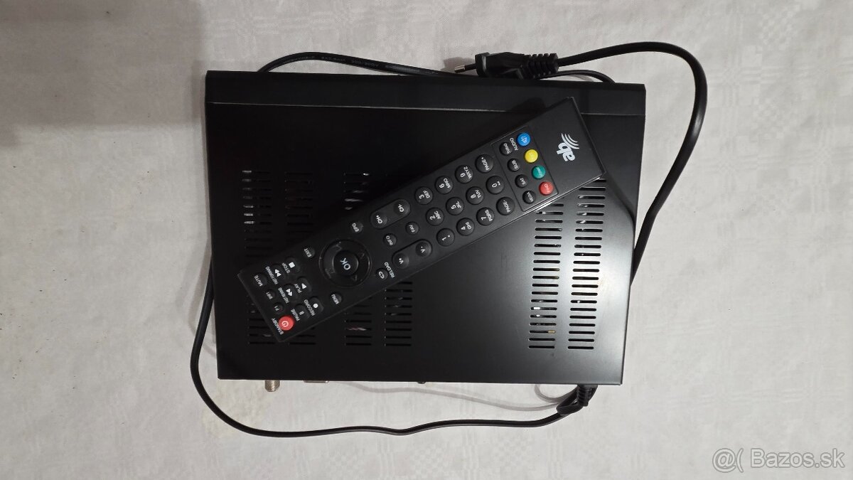 Satelitný prijímač AB CryptoBox 700 HD