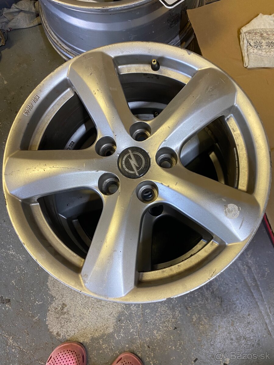 Elektróny na Opel astra