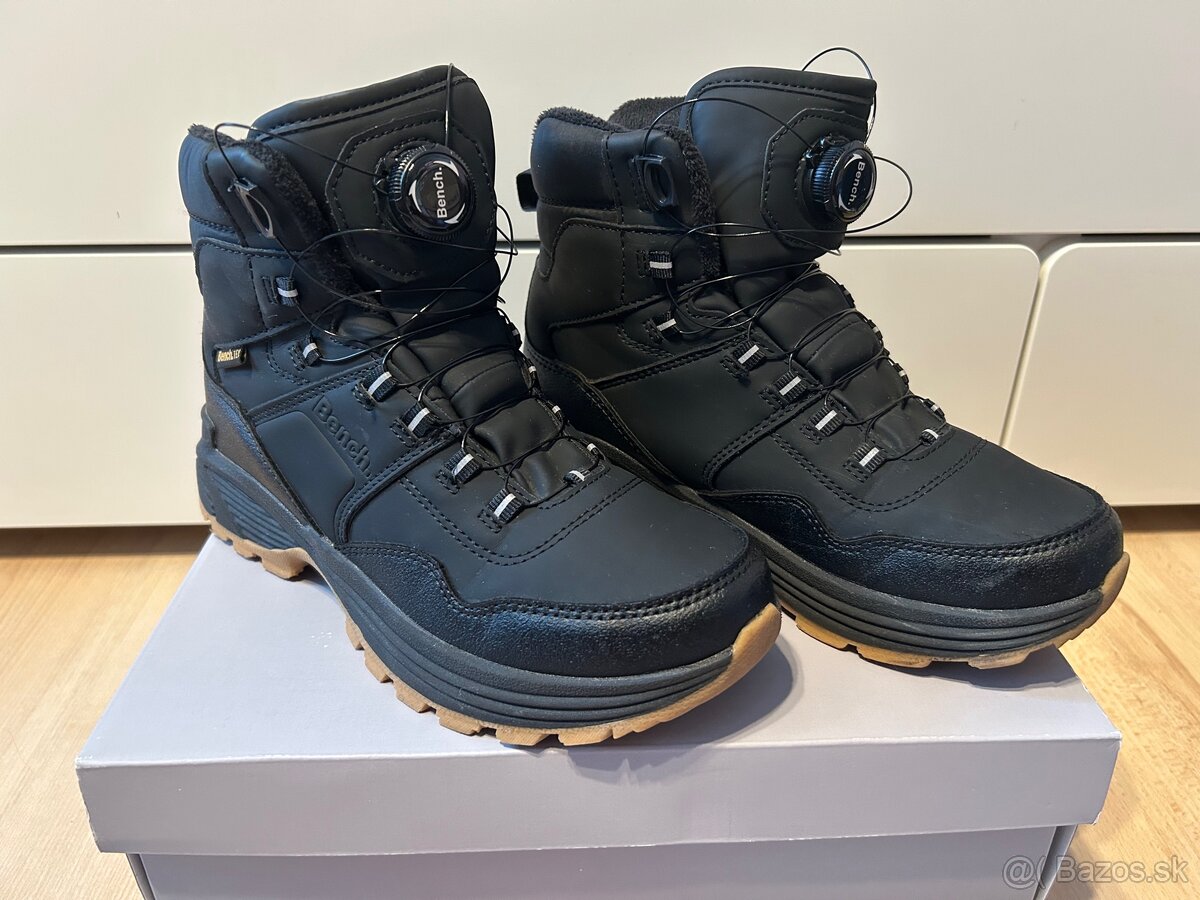 Chlapčenské zimné topánky veľ. 36