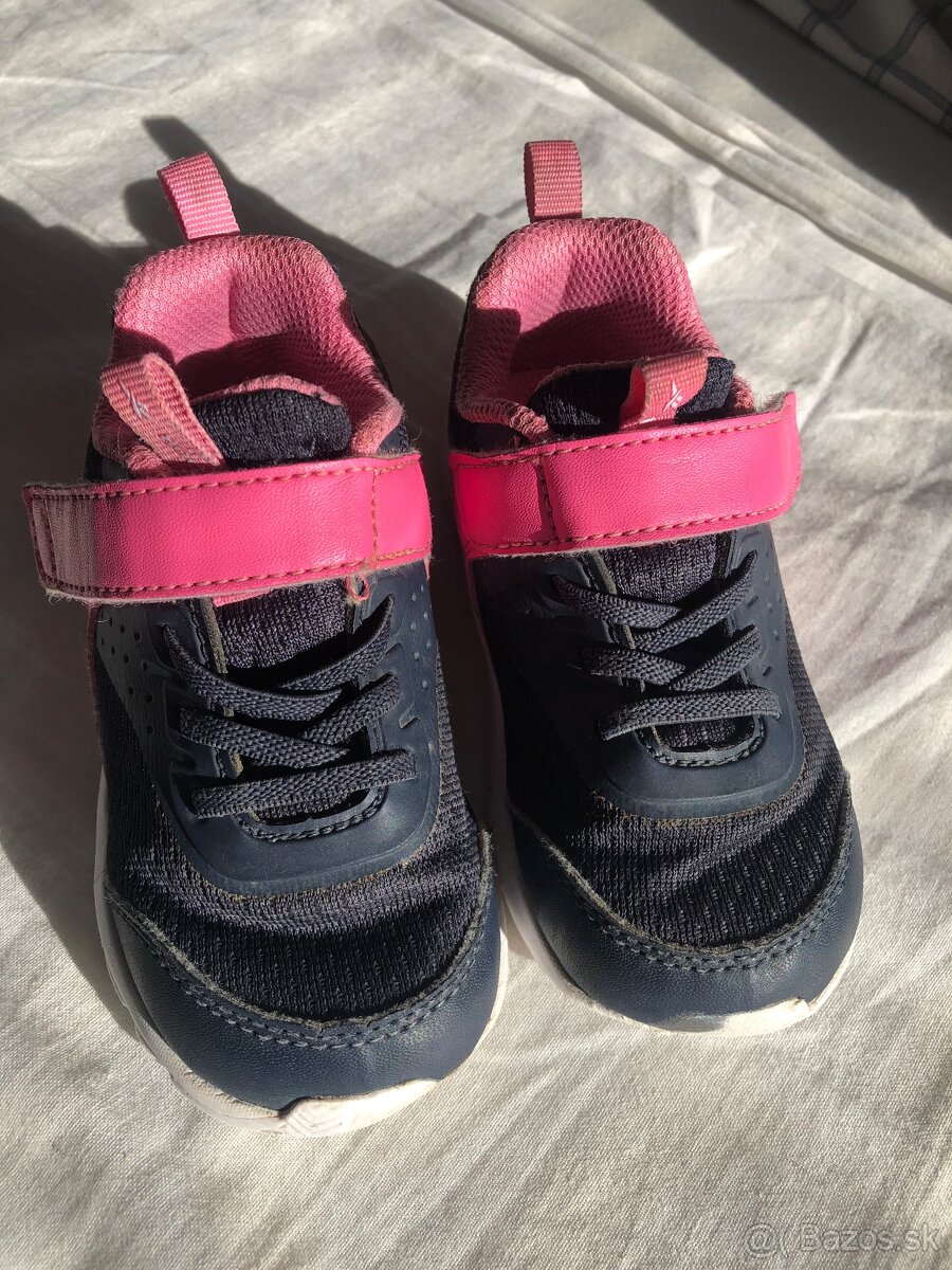 Tenisky Reebok 22,5