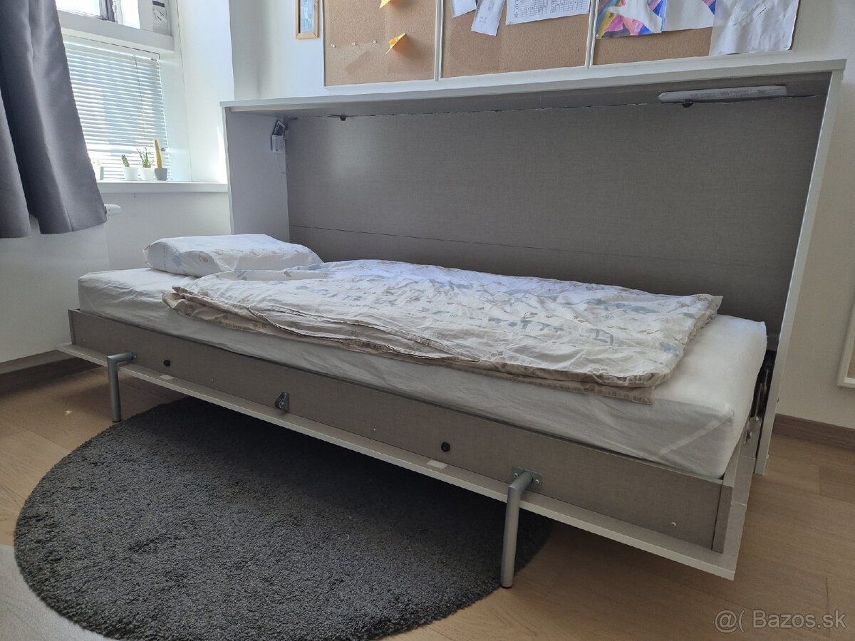 Sklápaciu posteľ 90x200 cm