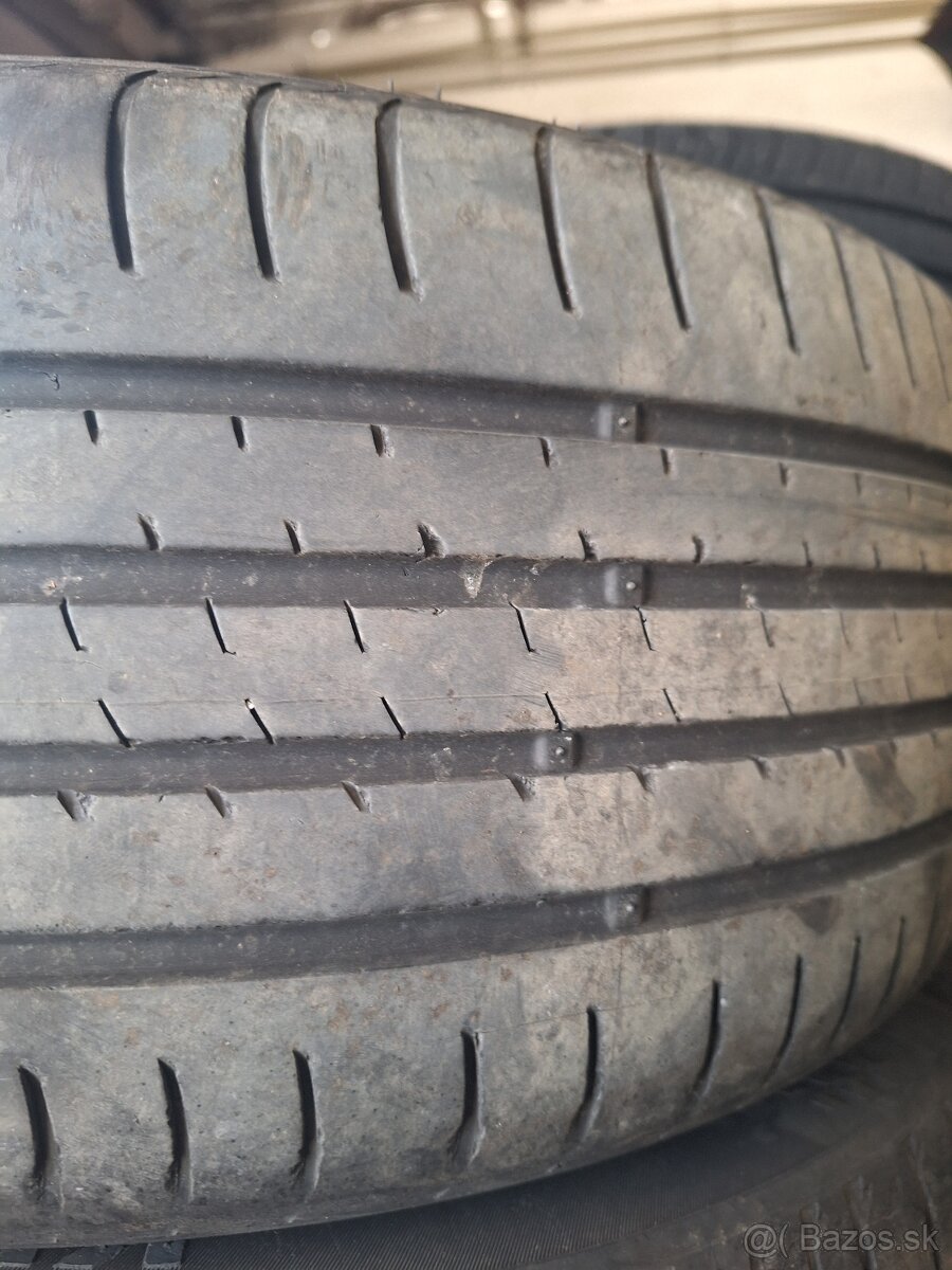 215/45r16 86H
